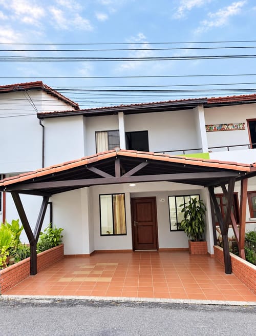 Casa de 4 alcobas en venta en Casco Antiguo - Floridablanca, Floridablanca, 115 m² · foto 9 de 9