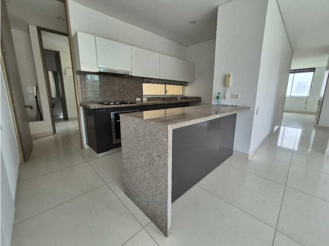Apartamento de 3 alcobas en venta en Buenavista, Barranquilla, 157 m² · foto 2 de 24