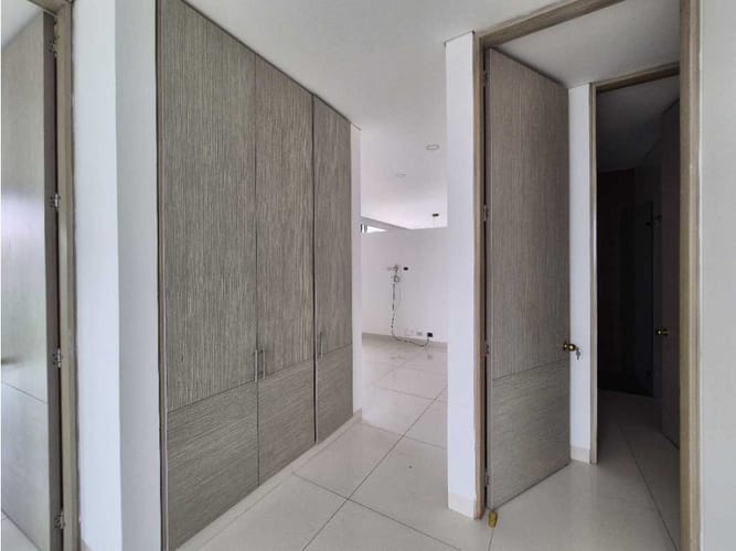 Apartamento de 3 alcobas en venta en Buenavista, Barranquilla, 157 m² · foto 22 de 24