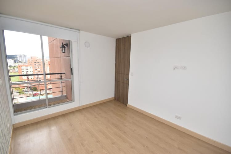 Apartamento de 3 alcobas en venta en Tunja, Tunja, 78 m² · foto 3 de 14