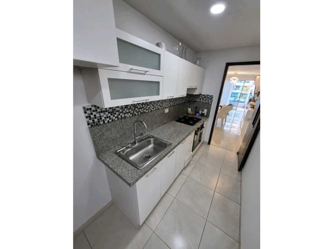 Apartamento de 3 alcobas en venta en Altos Del Prado, Barranquilla, 96 m² · foto 3 de 14