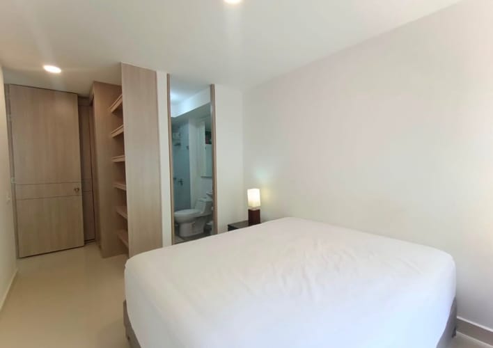Apartamento de 3 alcobas en venta en Ricaurte, 70 m² · foto 4 de 13