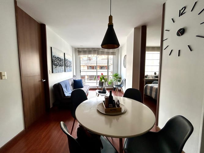 Apartamento de 2 alcobas en venta en Chapinero, Bogotá, 59 m² · foto 3 de 23