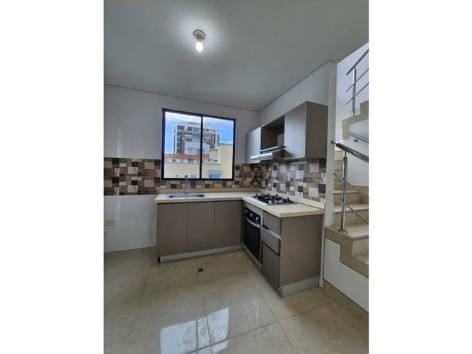 Apartamento de 3 alcobas en venta en Los Alpes, Barranquilla, 105 m² · foto 4 de 24