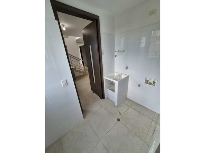 Apartamento de 3 alcobas en venta en Los Alpes, Barranquilla, 105 m² · foto 7 de 24