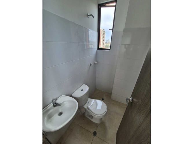 Apartamento de 3 alcobas en venta en Los Alpes, Barranquilla, 105 m² · foto 9 de 24