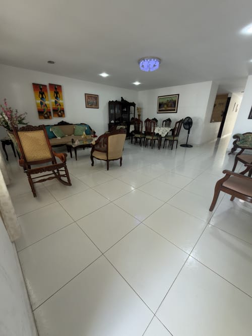Casa de 5 alcobas en venta en Las Terrazas, Barranquilla, 300 m² · foto 13 de 14