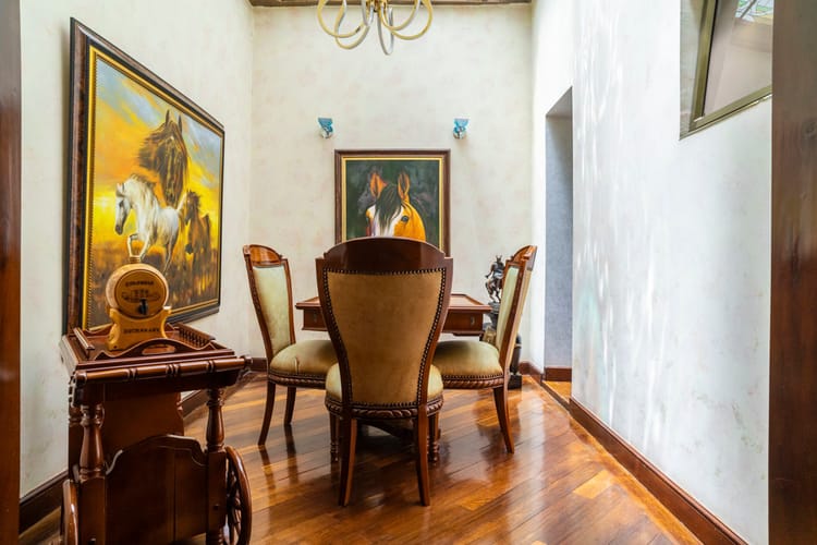 Casa de 3 alcobas en venta en El Refugio, Bogotá, 940 m² · foto 7 de 24