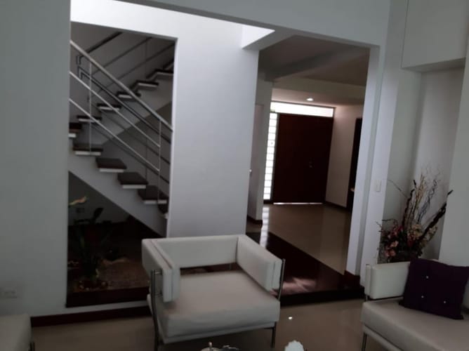 Casa de 4 alcobas en venta en Pance, Cali, 250 m² · foto 4 de 23