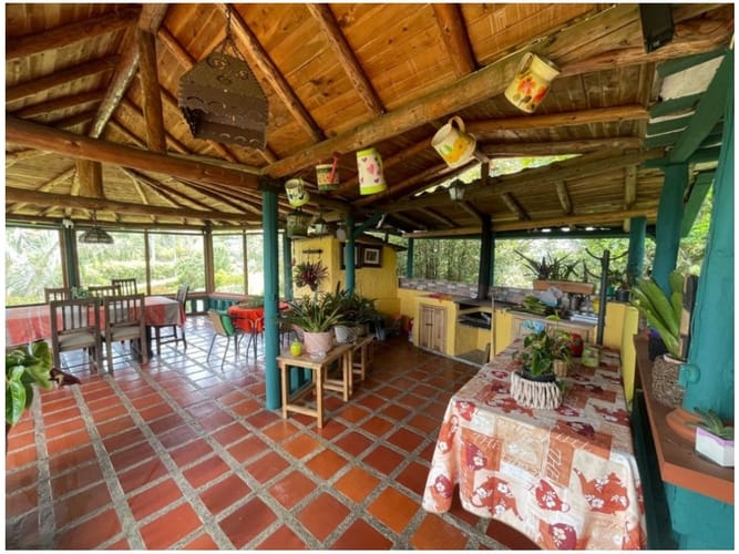 Finca en venta en Santa Elena, Medellín, 200 m² · foto 7 de 18