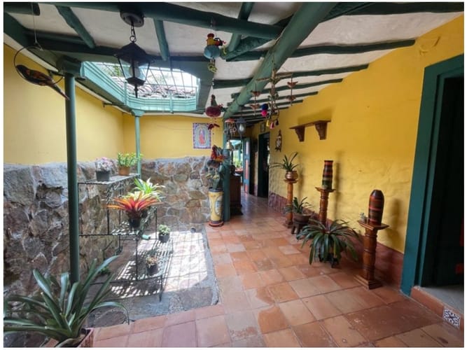 Finca en venta en Santa Elena, Medellín, 200 m² · foto 13 de 18