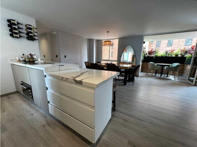 Apartamento de 3 alcobas en venta en La Tomatera, Medellín, 130 m² · foto 4 de 12