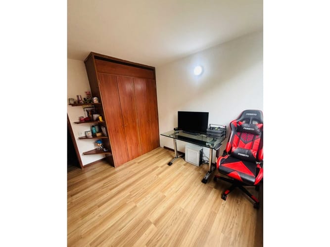Apartamento de 4 alcobas en venta en Ciudad Salitre Oriental, Bogotá, 98 m² · foto 6 de 9