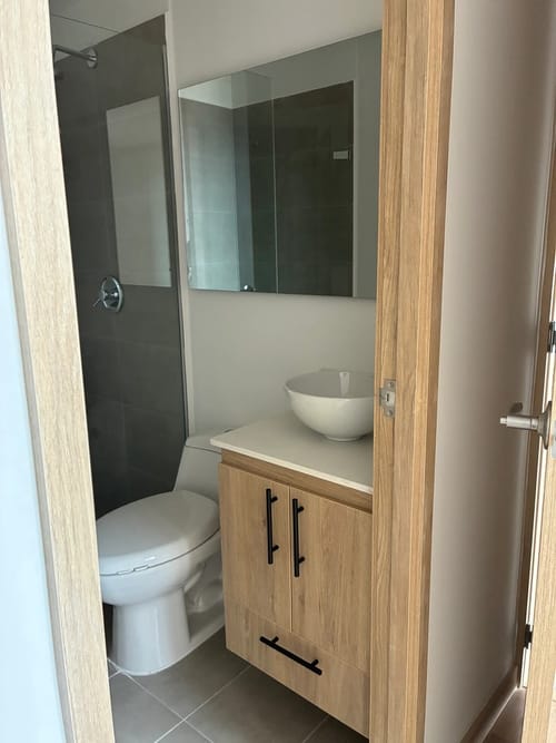 Apartamento de 3 alcobas en venta en Rionegro, 71 m² · foto 7 de 16
