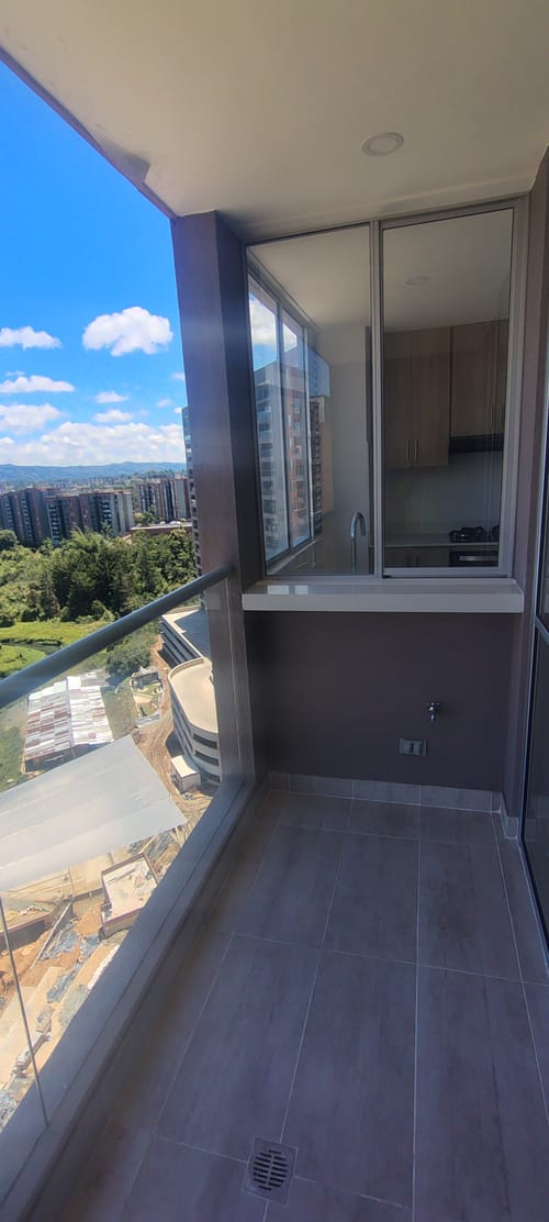 Apartamento de 3 alcobas en venta en El Faro, Rionegro, 76 m² · foto 4 de 20
