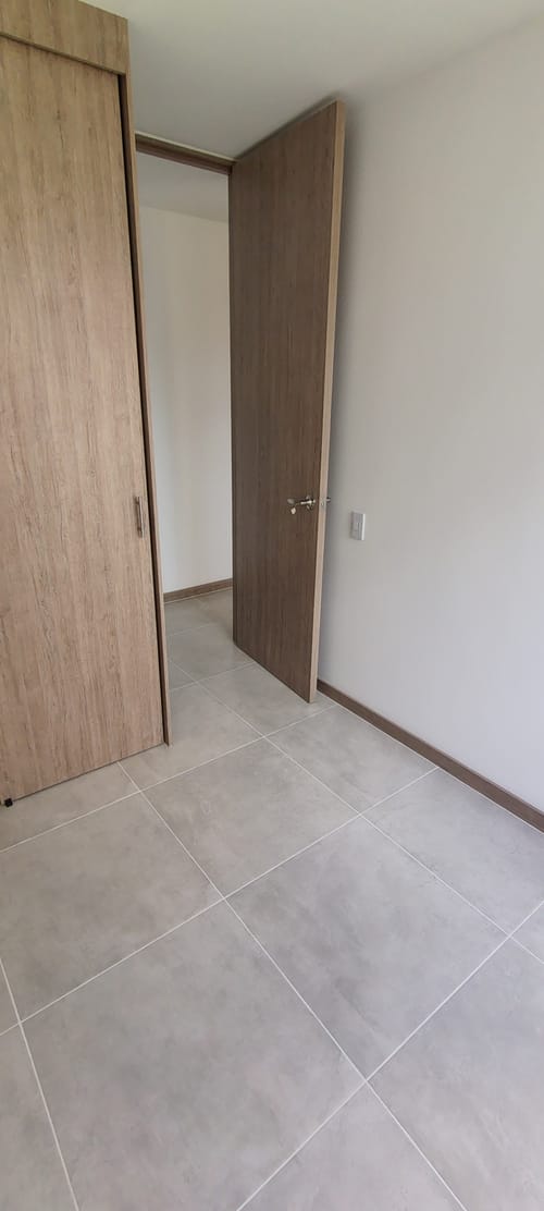 Apartamento de 3 alcobas en venta en San Nicolas, La Ceja, 80 m² · foto 10 de 19