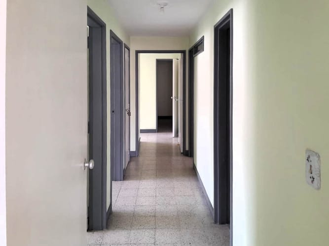 Apartamento de 4 alcobas en venta en La Candelaria, Medellín, 158 m² · foto 7 de 24