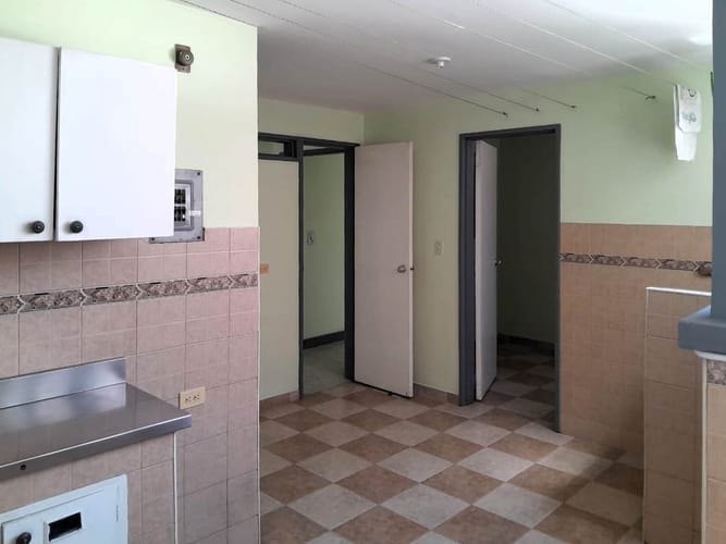 Apartamento de 4 alcobas en venta en La Candelaria, Medellín, 158 m² · foto 14 de 24