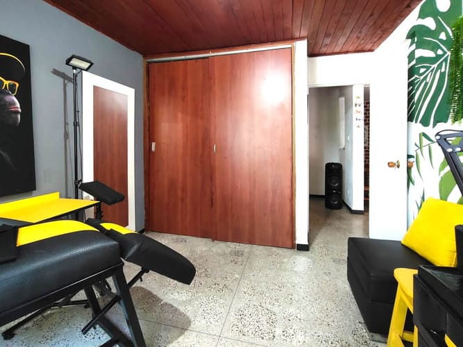 Apartamento de 3 alcobas en venta en Miraflores, Medellín, 80 m² · foto 4 de 10