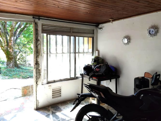 Apartamento de 3 alcobas en venta en Miraflores, Medellín, 80 m² · foto 7 de 10