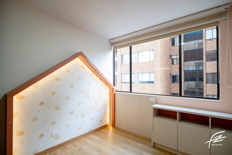 Apartamento de 4 alcobas en venta en El Poblado, Medellín, 110 m² · foto 18 de 24