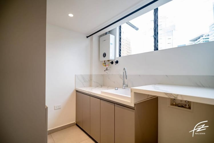 Apartamento de 4 alcobas en venta en El Poblado, Medellín, 110 m² · foto 24 de 24