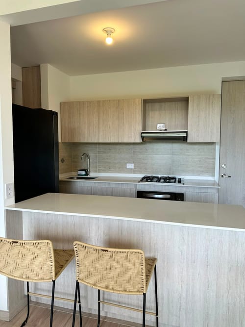Apartamento de 3 alcobas en venta en Rionegro, 80 m² · foto 2 de 15