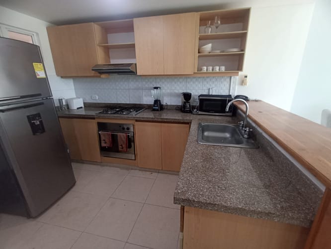 Apartamento de 2 alcobas en venta en Santa Lucia, Cartagena, 89 m² · foto 8 de 19