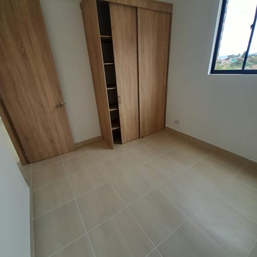 Apartamento de 2 alcobas en venta en El Porvenir, Rionegro, 48 m² · foto 5 de 11