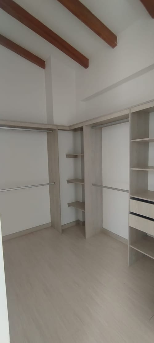 Casa de 3 alcobas en venta en El Porvenir, Rionegro, 176 m² · foto 12 de 16