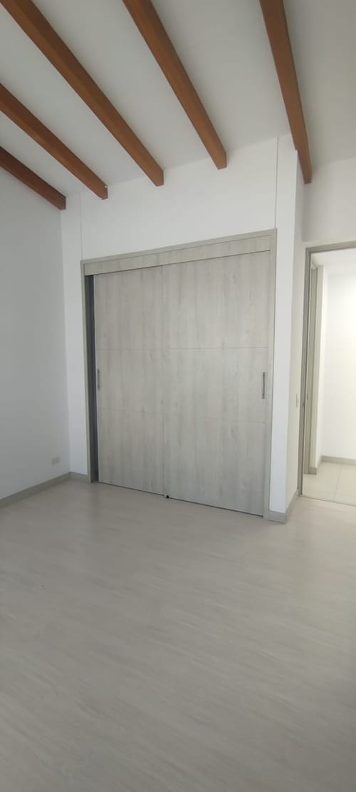 Casa de 3 alcobas en venta en El Porvenir, Rionegro, 176 m² · foto 15 de 16