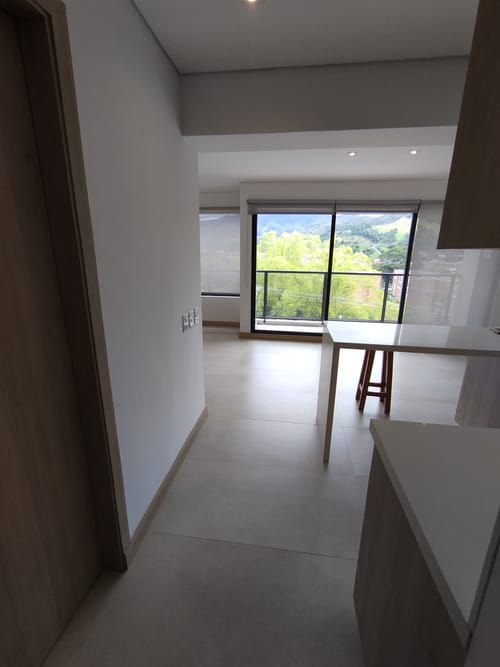 Apartamento de 2 alcobas en venta en El Retiro, 64 m² · foto 2 de 18
