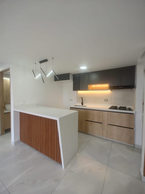 Apartamento de 2 alcobas en venta en El Porvenir, Rionegro, 50 m² · foto 2 de 18