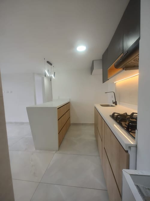 Apartamento de 2 alcobas en venta en El Porvenir, Rionegro, 50 m² · foto 3 de 18