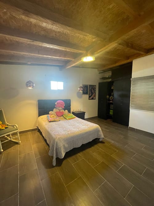 Casa de 5 alcobas en venta en La Ceja, 380 m² · foto 8 de 8