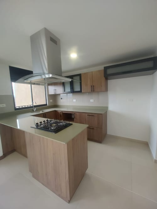 Apartamento de 2 alcobas en venta en El Porvenir, Rionegro, 84 m² · foto 3 de 18