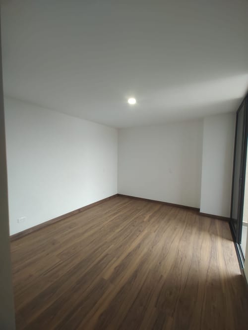 Apartamento de 2 alcobas en venta en El Porvenir, Rionegro, 84 m² · foto 11 de 18