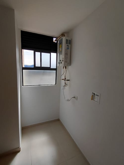 Apartamento de 3 alcobas en venta en El Porvenir, Rionegro, 80 m² · foto 4 de 18