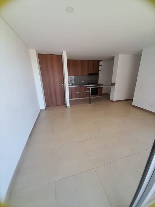 Apartamento de 3 alcobas en venta en El Porvenir, Rionegro, 69 m² · foto 2 de 19
