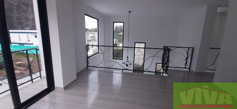 Casa de 4 alcobas en venta en El Porvenir, Rionegro, 240 m² · foto 14 de 14