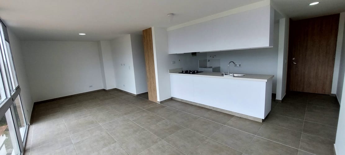 Apartamento de 1 alcoba en venta en La Industrial, Marinilla, 45 m² · foto 2 de 9