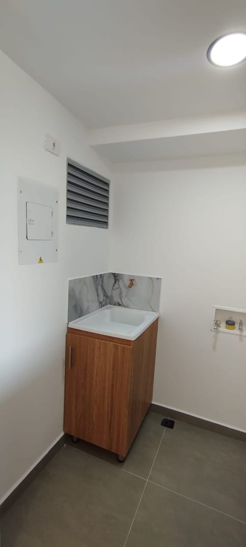 Apartamento de 3 alcobas en venta en El Porvenir, Rionegro, 86 m² · foto 4 de 19
