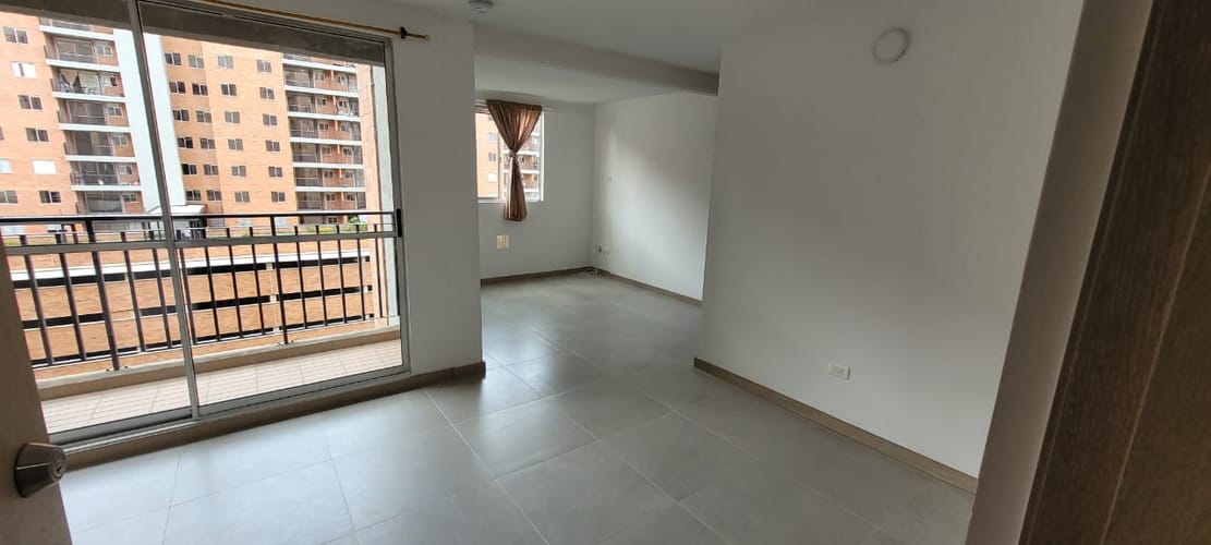 Apartamento de 2 alcobas en venta en El Porvenir, Rionegro, 58 m² · foto 3 de 15
