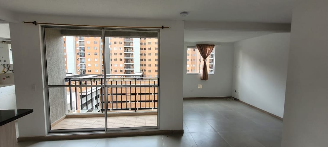 Apartamento de 2 alcobas en venta en El Porvenir, Rionegro, 58 m² · foto 4 de 15