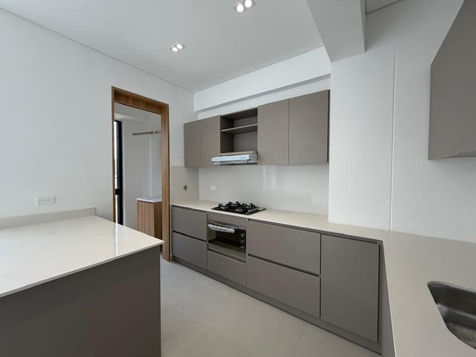 Apartamento de 2 alcobas en venta en La Ceja, 70 m² · foto 2 de 12