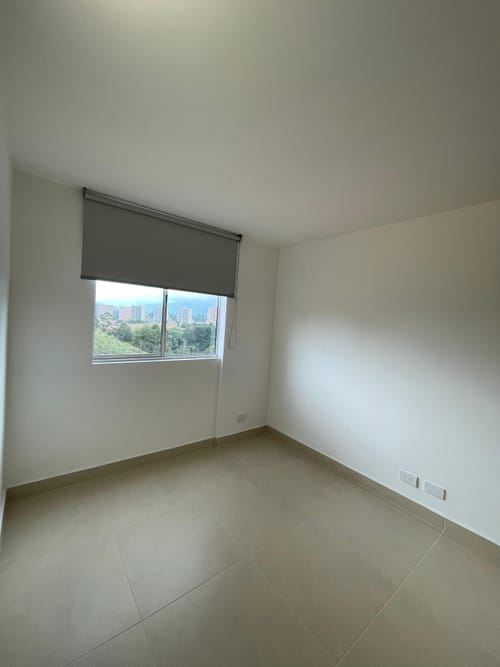 Apartamento de 2 alcobas en venta en El Porvenir, Rionegro, 50 m² · foto 3 de 11