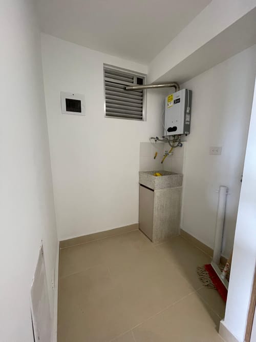 Apartamento de 2 alcobas en venta en El Porvenir, Rionegro, 50 m² · foto 7 de 11