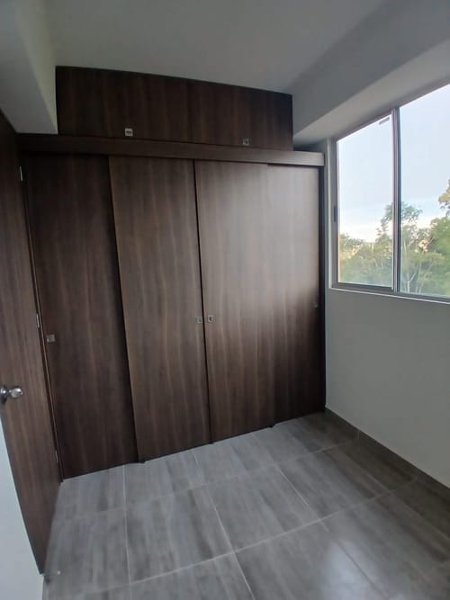 Apartamento de 2 alcobas en venta en Centro, Rionegro, 51 m² · foto 6 de 20