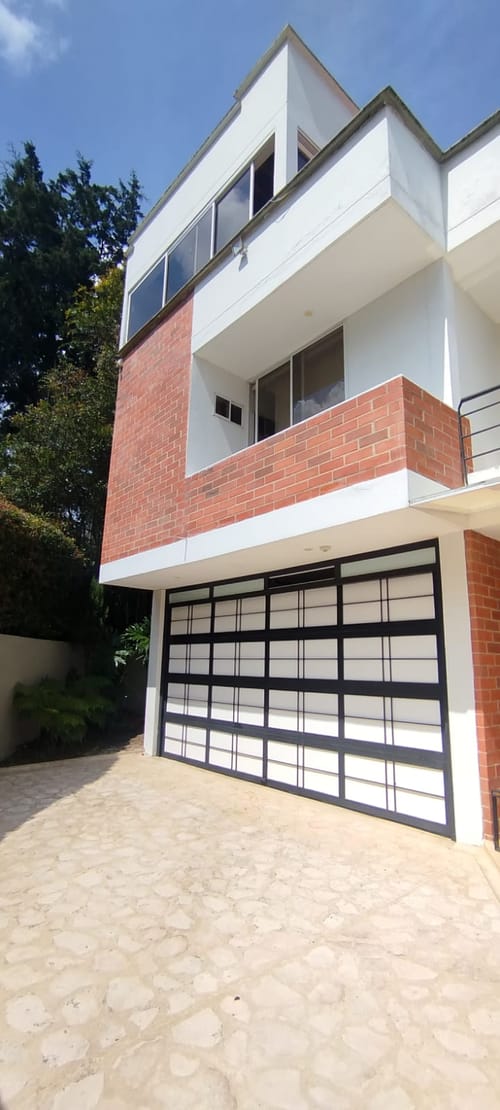 Casa de 5 alcobas en venta en El Porvenir, Rionegro, 428 m² · foto 3 de 20