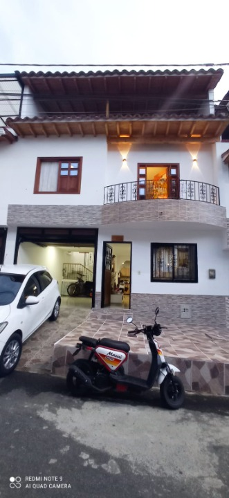 Casa de 5 alcobas en venta en El Porvenir, Rionegro, 180 m² · foto 3 de 20